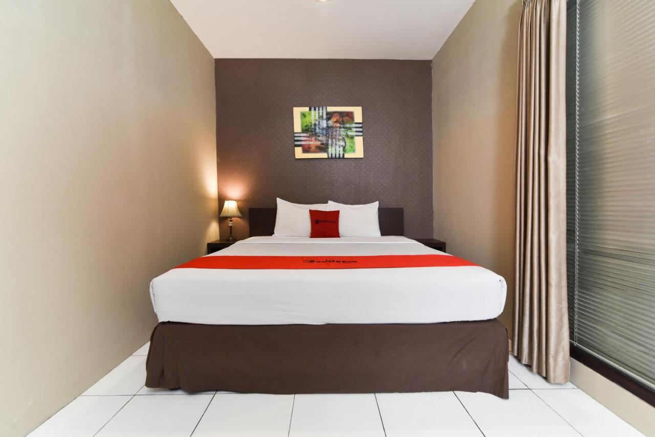Reddoorz Plus @ Raya Legian Dış mekan fotoğraf