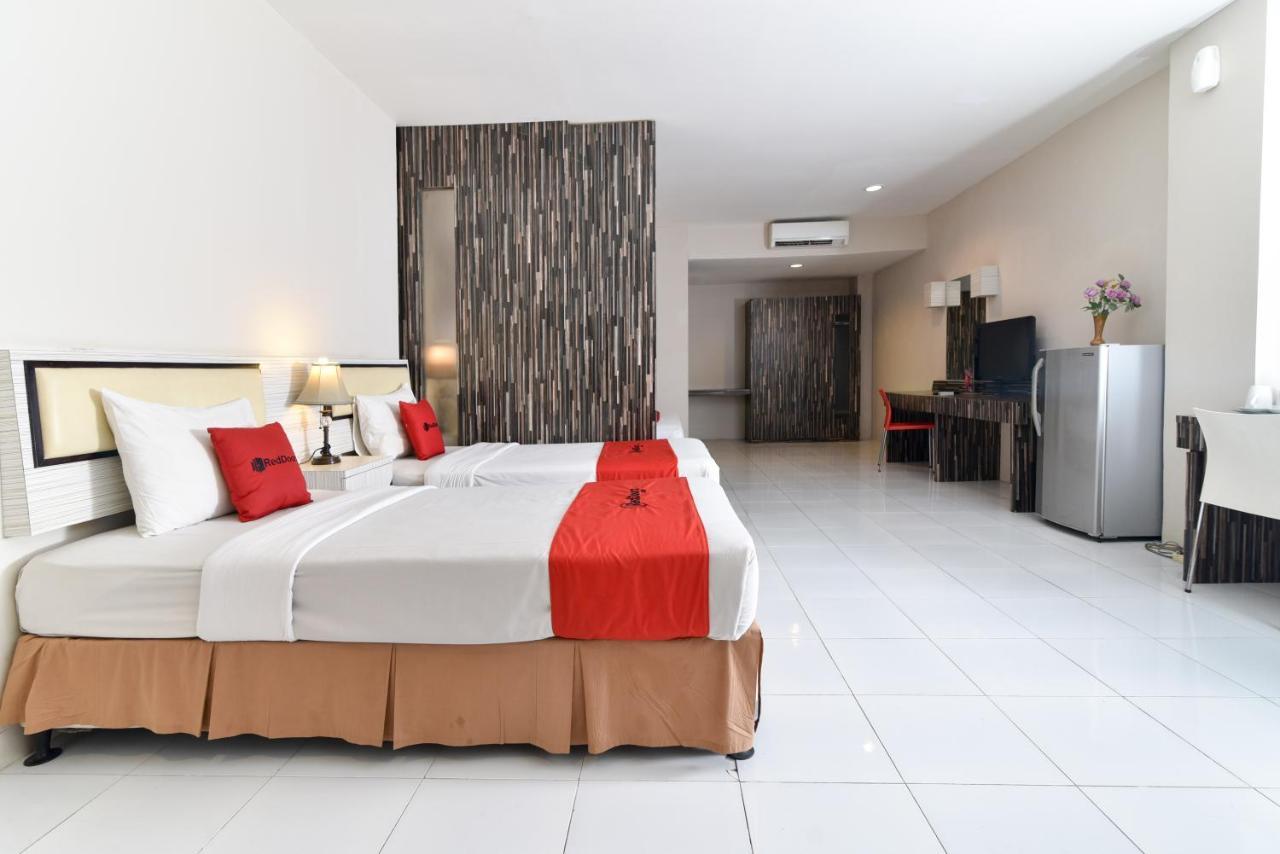 Reddoorz Plus @ Raya Legian Dış mekan fotoğraf
