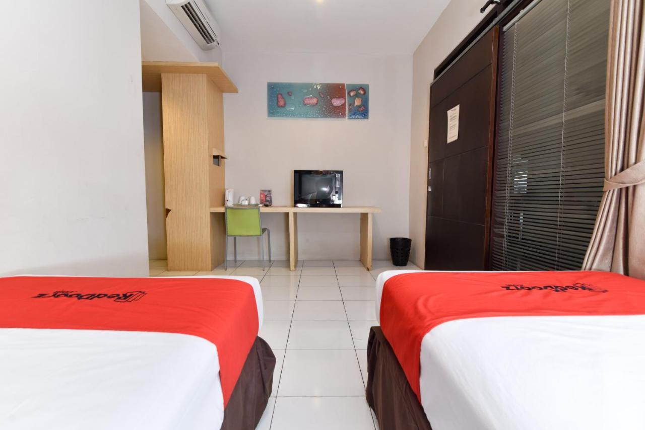 Reddoorz Plus @ Raya Legian Dış mekan fotoğraf